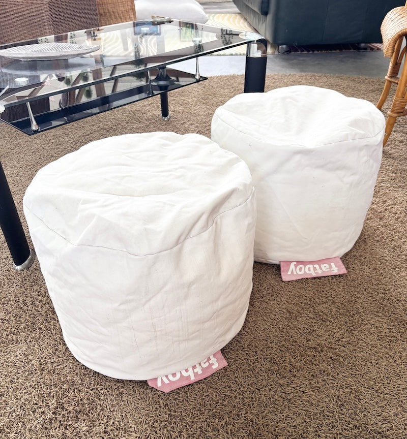 2 Poufs