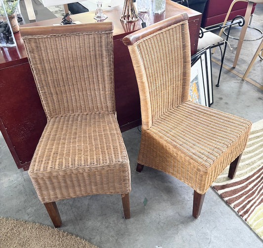 2 Chairs