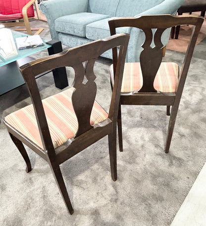 2 Chairs