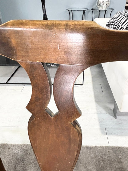 2 Chairs