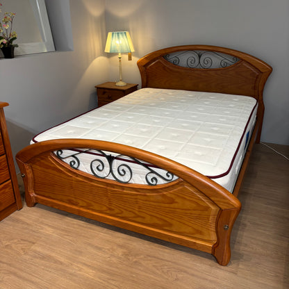 Double Bed