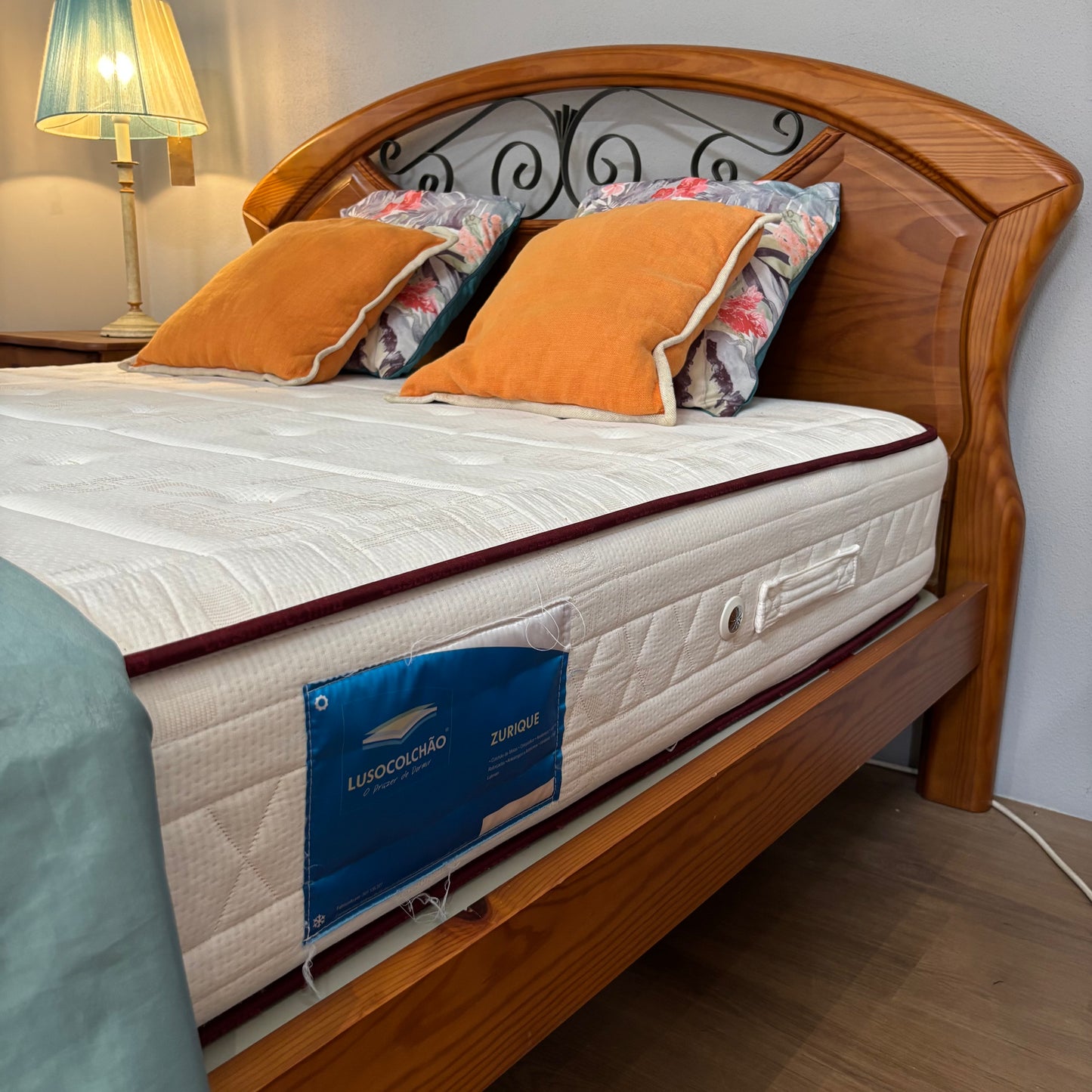 Double Bed