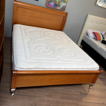 Double Bed