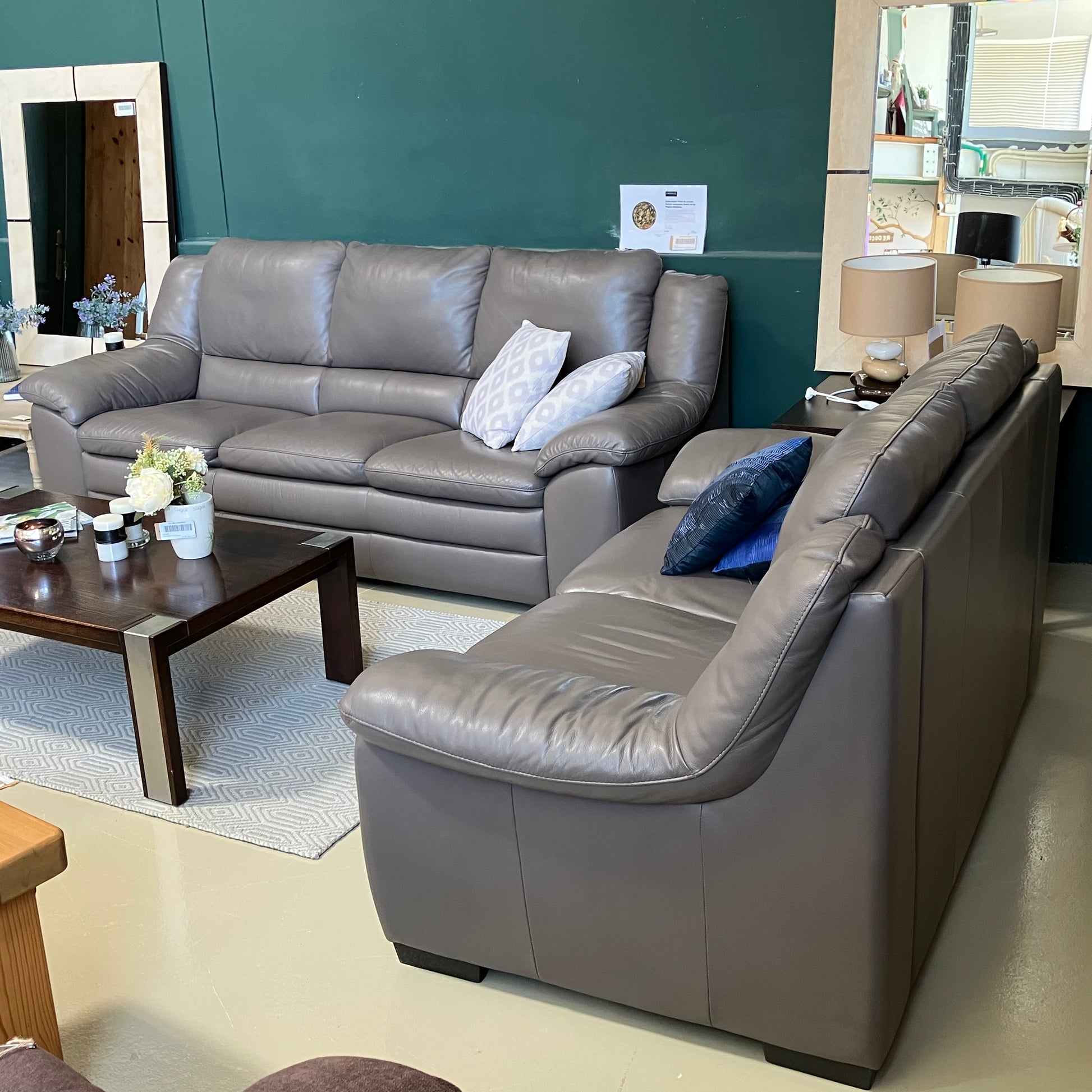 _Sofas