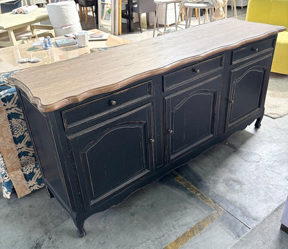Sideboard