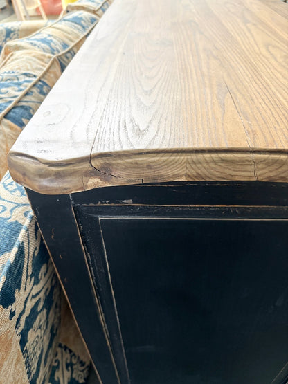 Sideboard