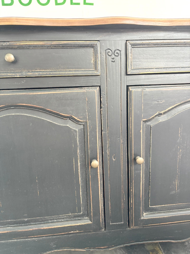 Sideboard