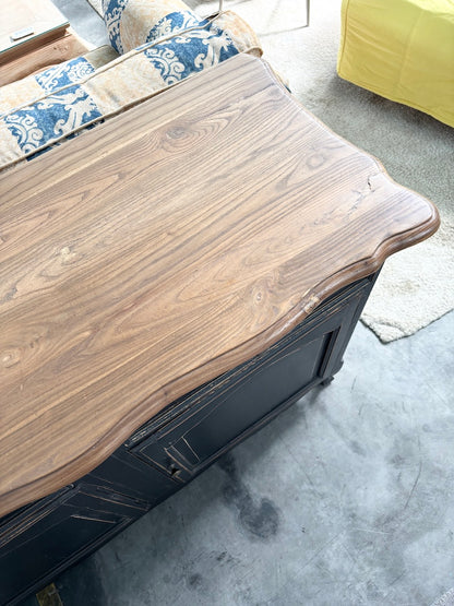 Sideboard