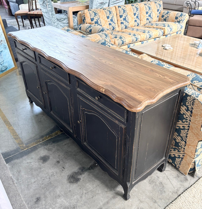 Sideboard
