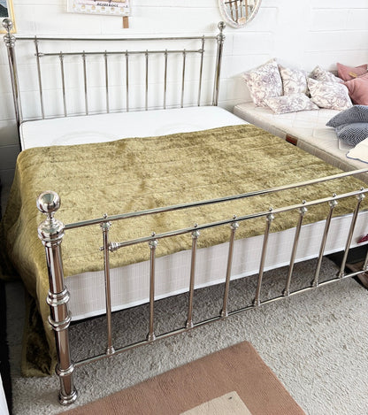 Double Bed