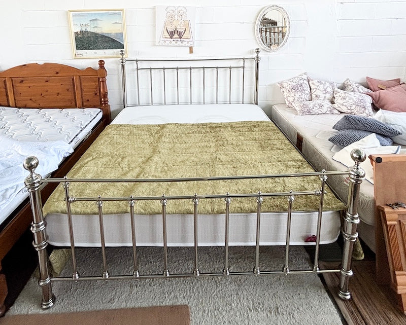Double Bed