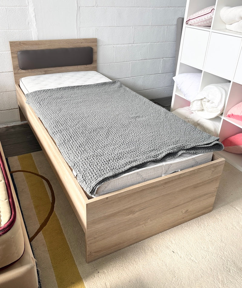 Single Bed
