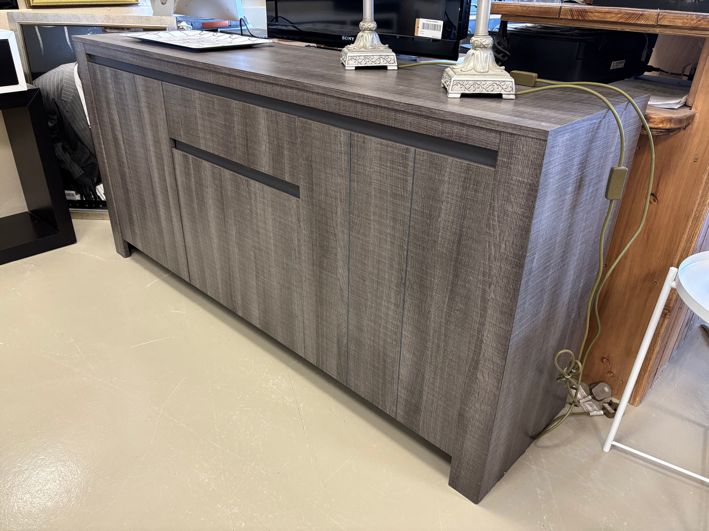 Sideboard