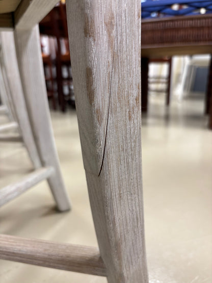 Table & Chairs