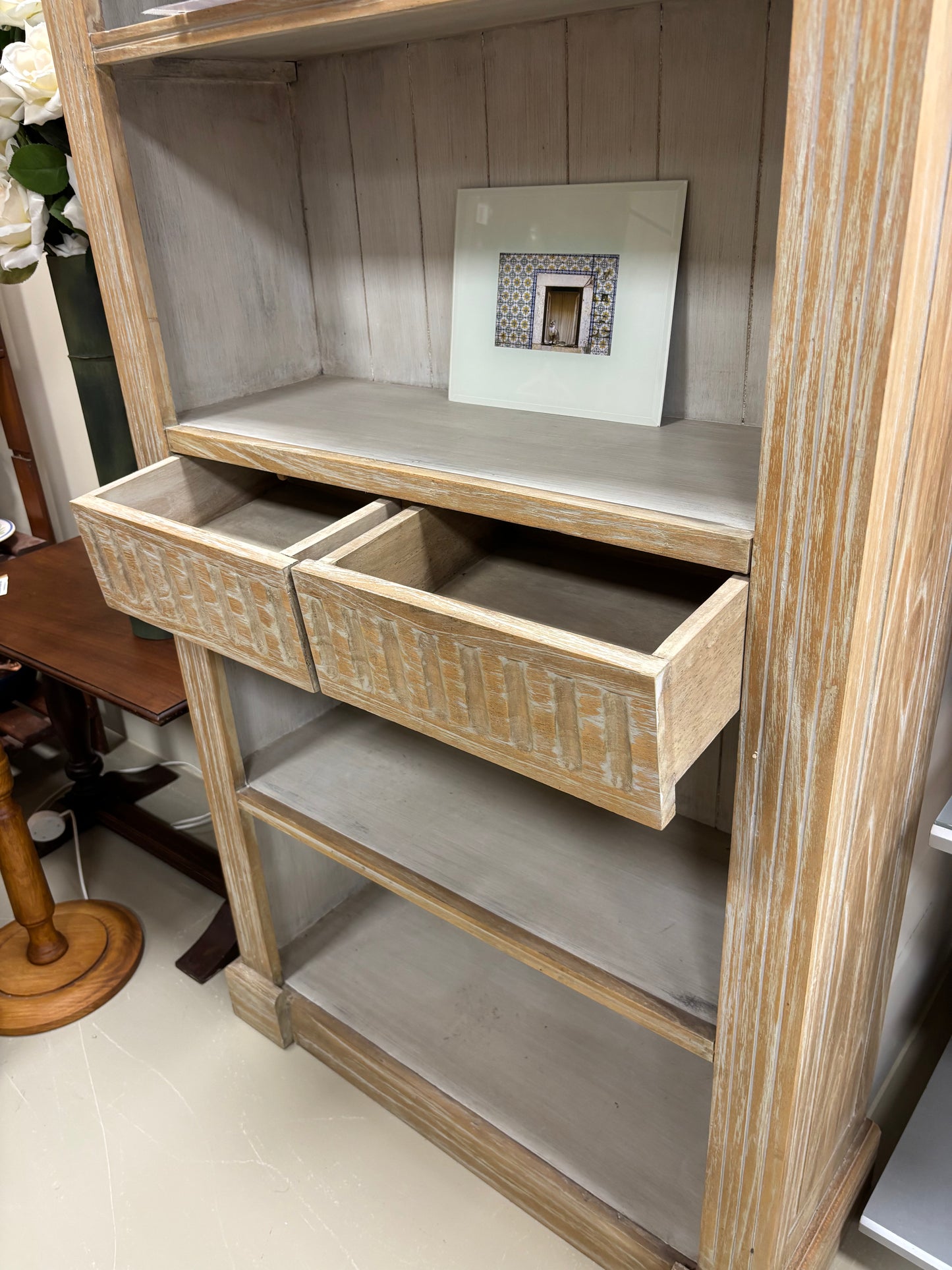 Bookshelf