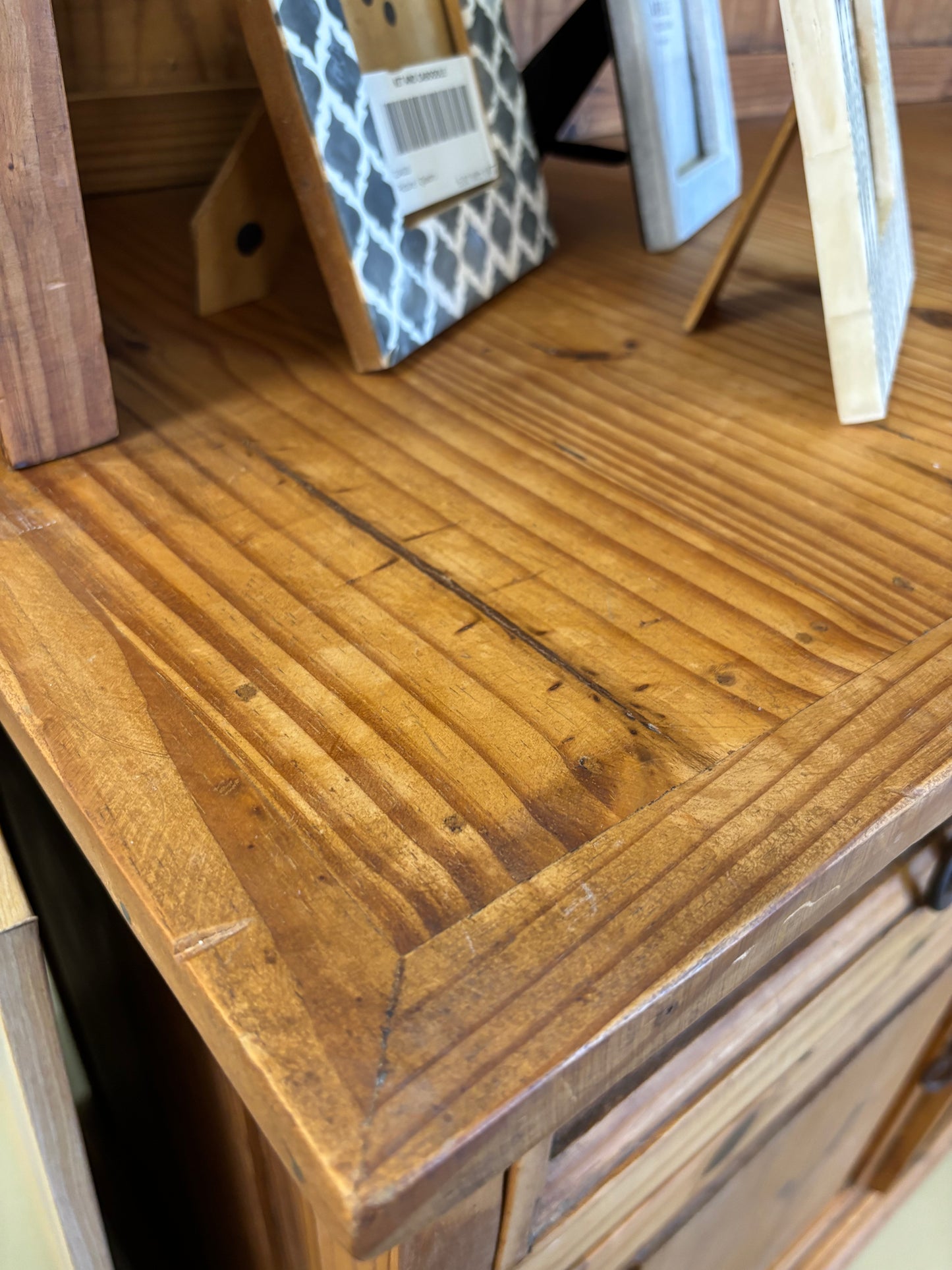 Dresser