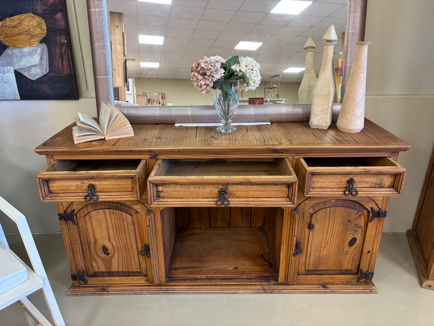 Sideboard