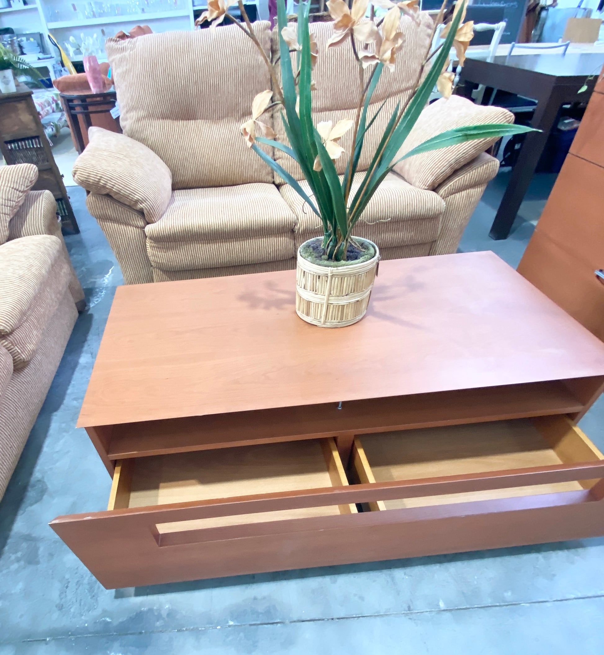 buy media unit in the algarve
