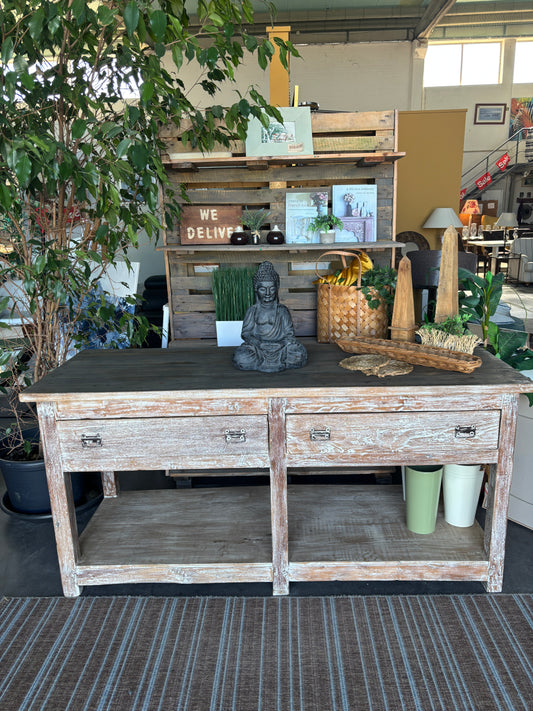 Sideboard
