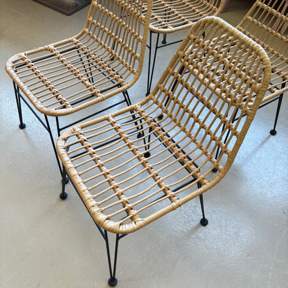 x4 Chairs
