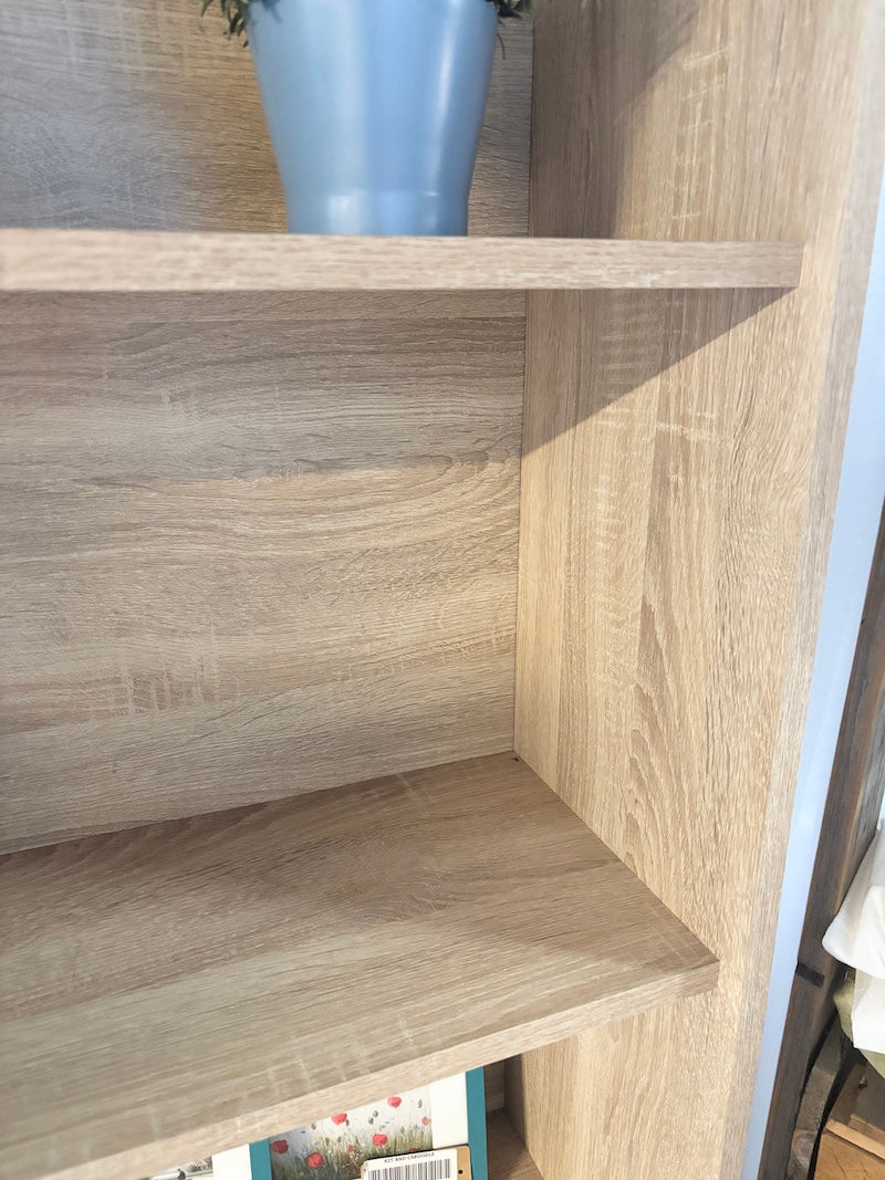 Bookshelf
