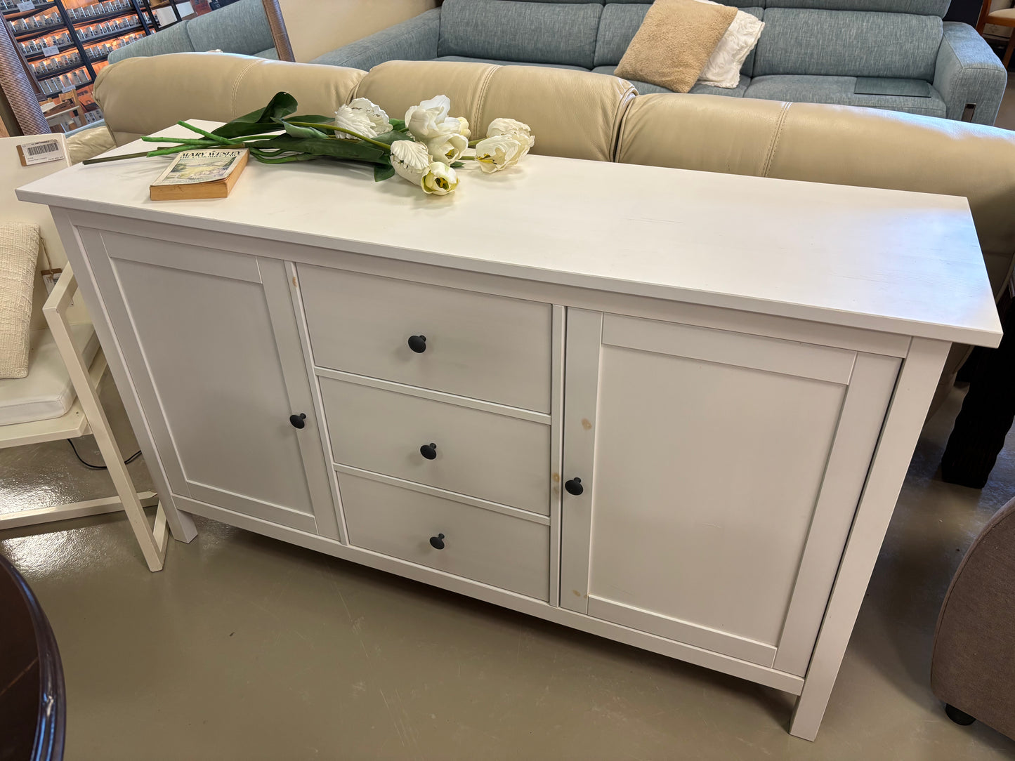 Sideboard