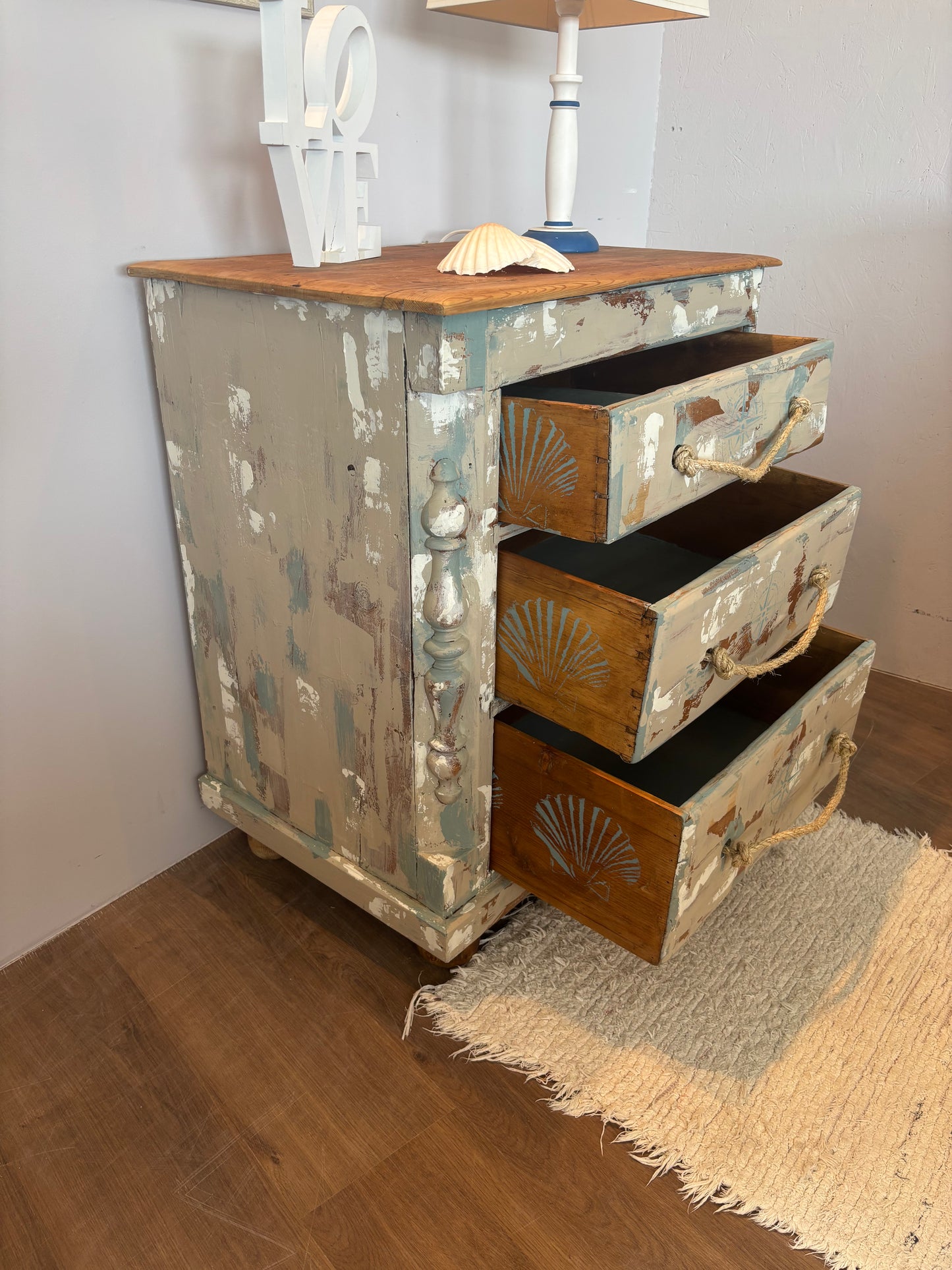 Chest of Drawers
