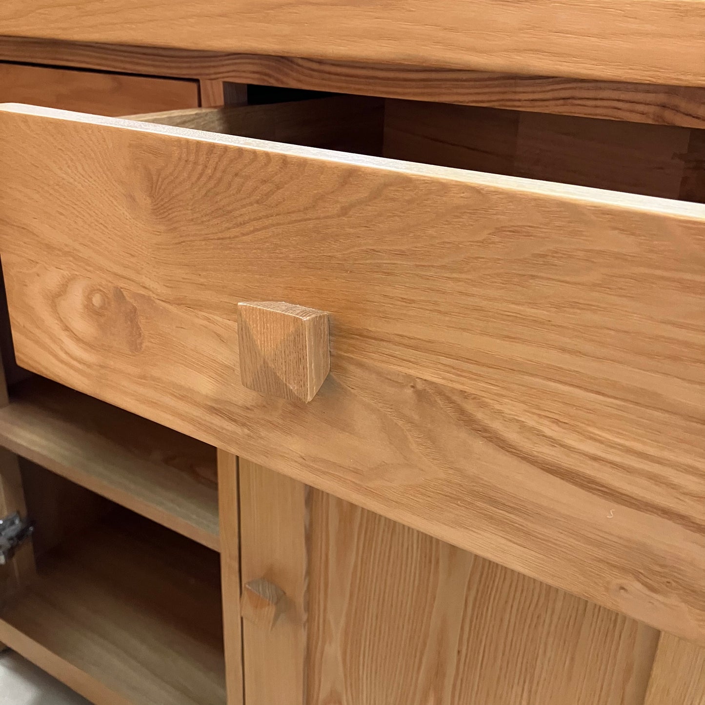 Sideboard