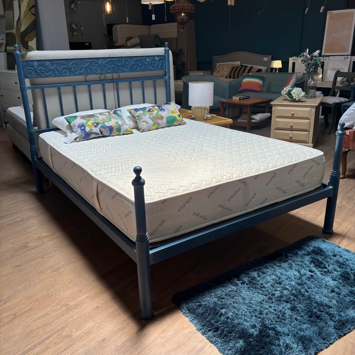 Double Bed