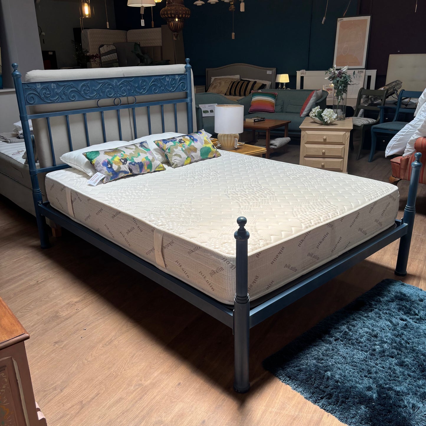 Double Bed