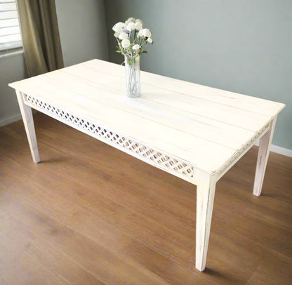 Dining_Table