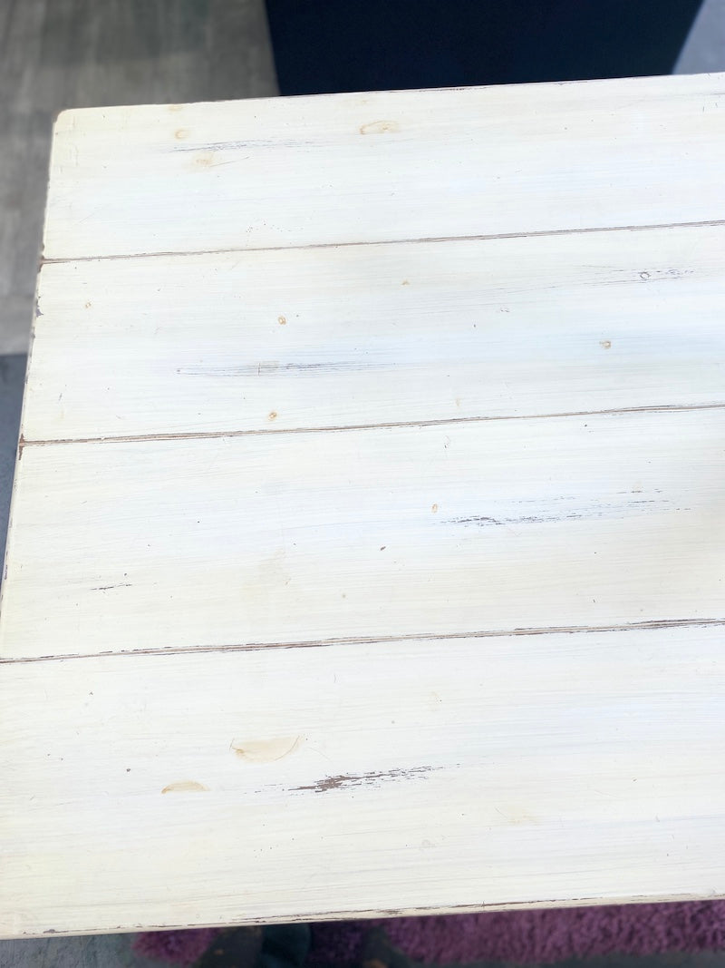Pre-owned Dining Table