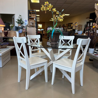 Table & Chairs