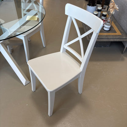 Table & Chairs