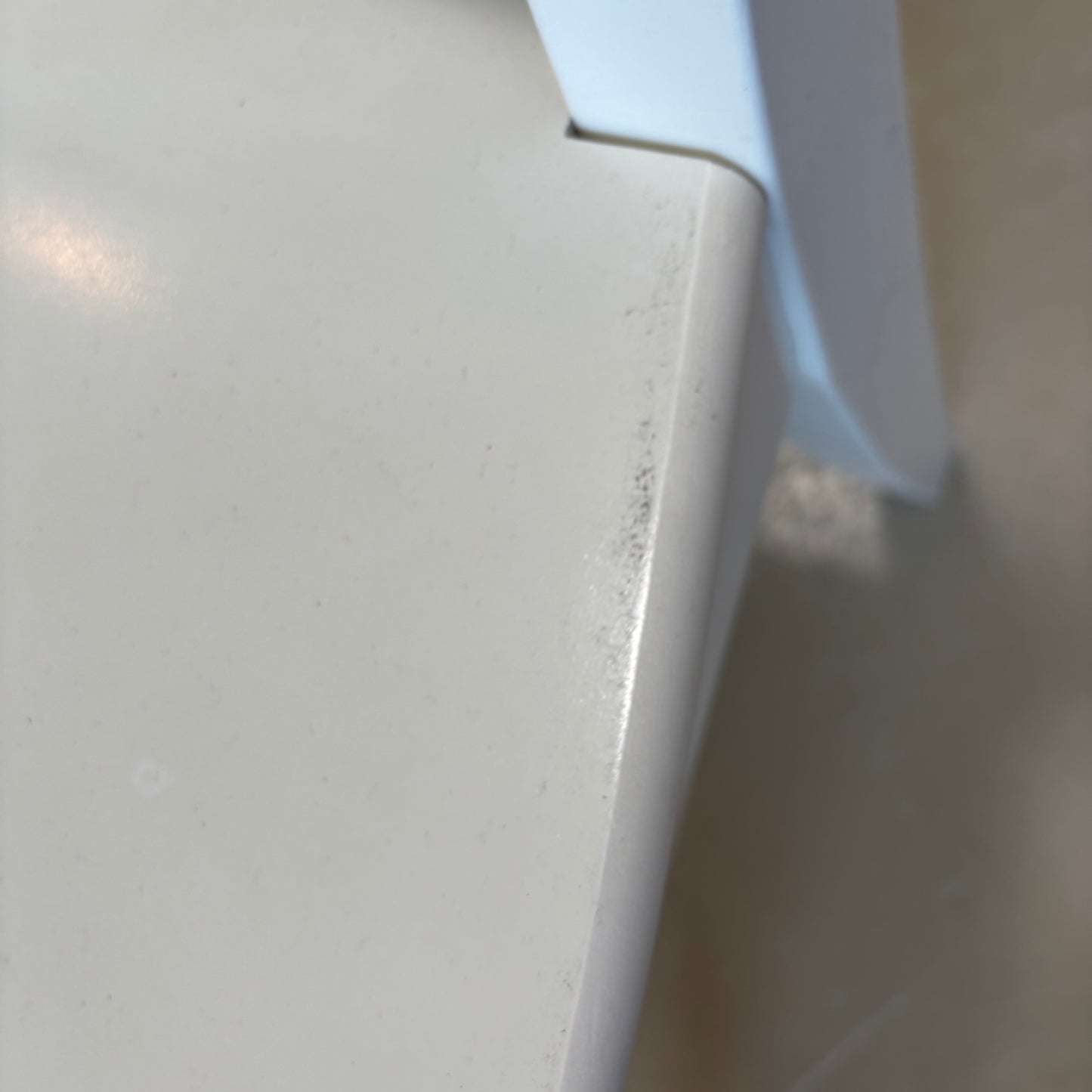 Table & Chairs