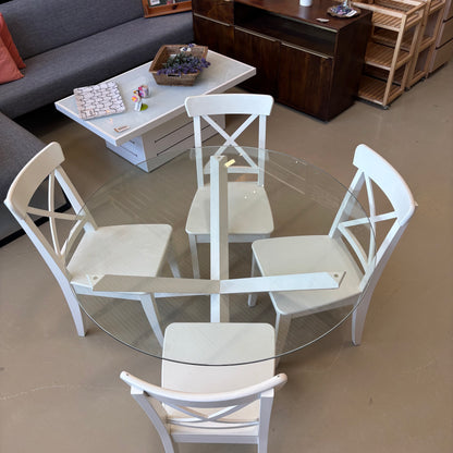 Table & Chairs