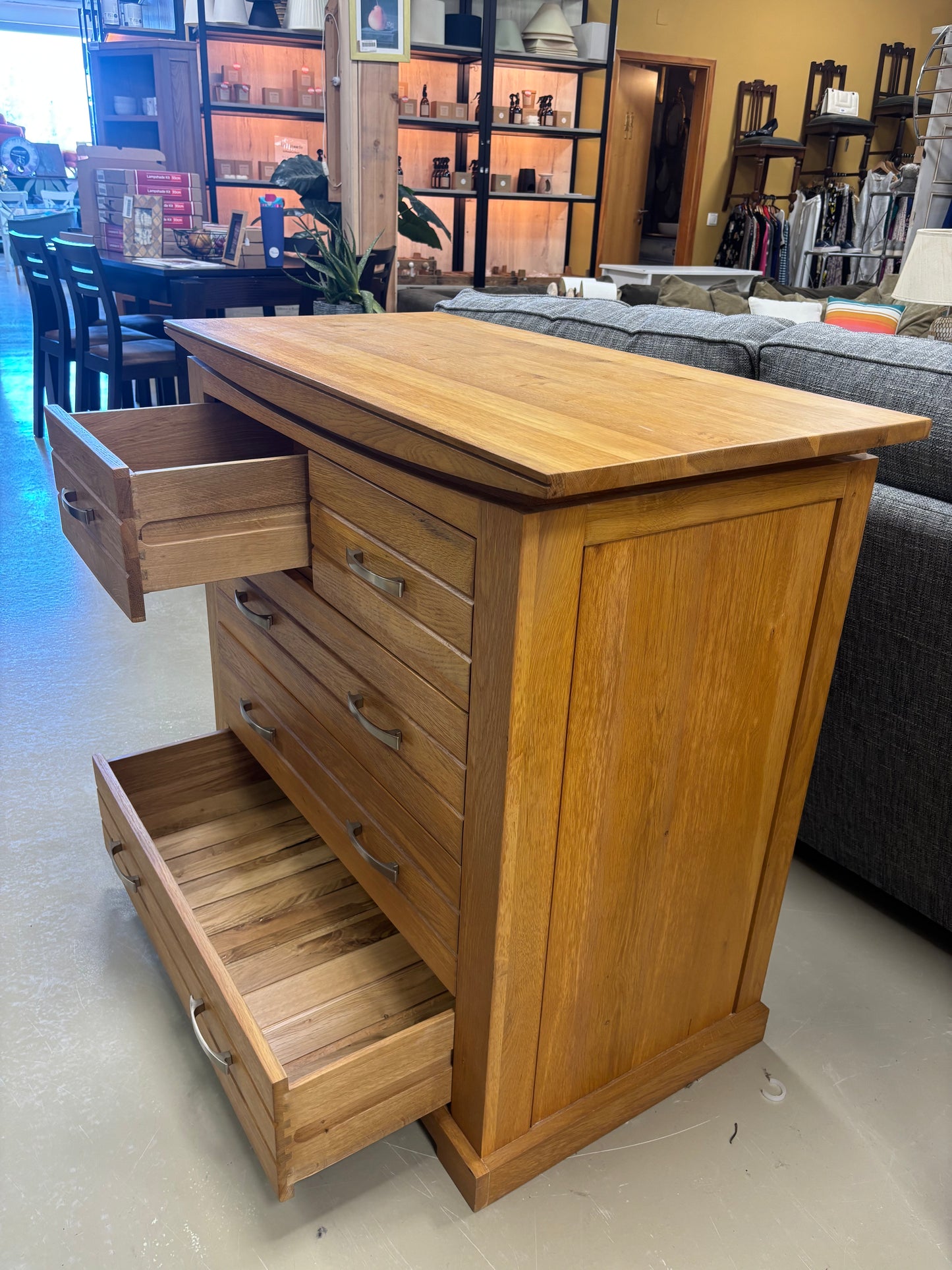 Chest of Drawers