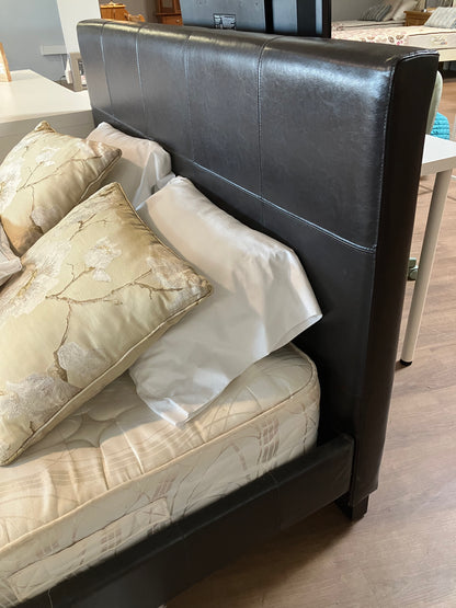 Double Bed