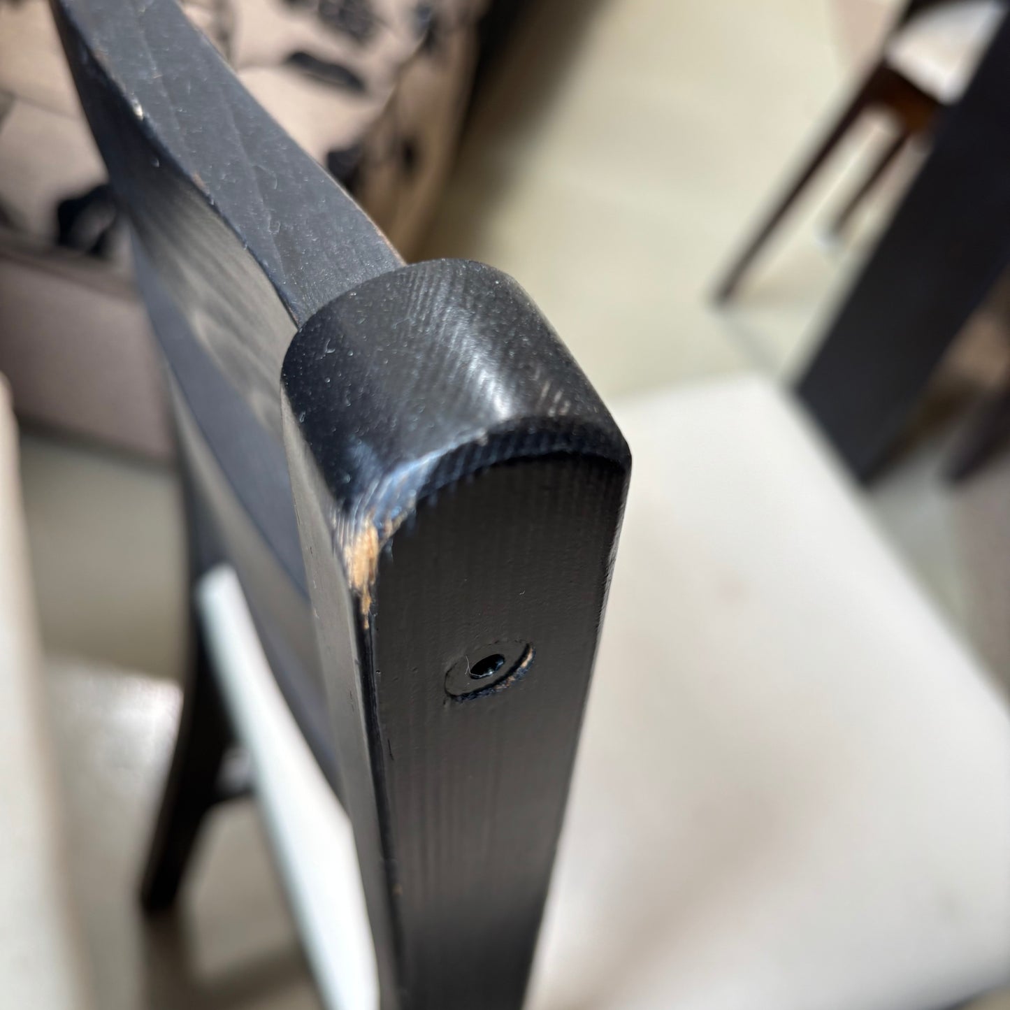 Chairs x4