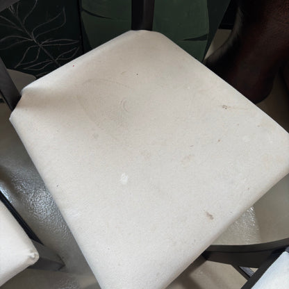 Chairs x4