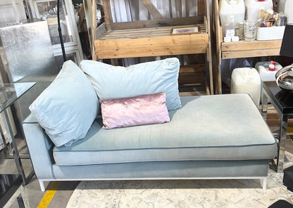 Chaise Lounge