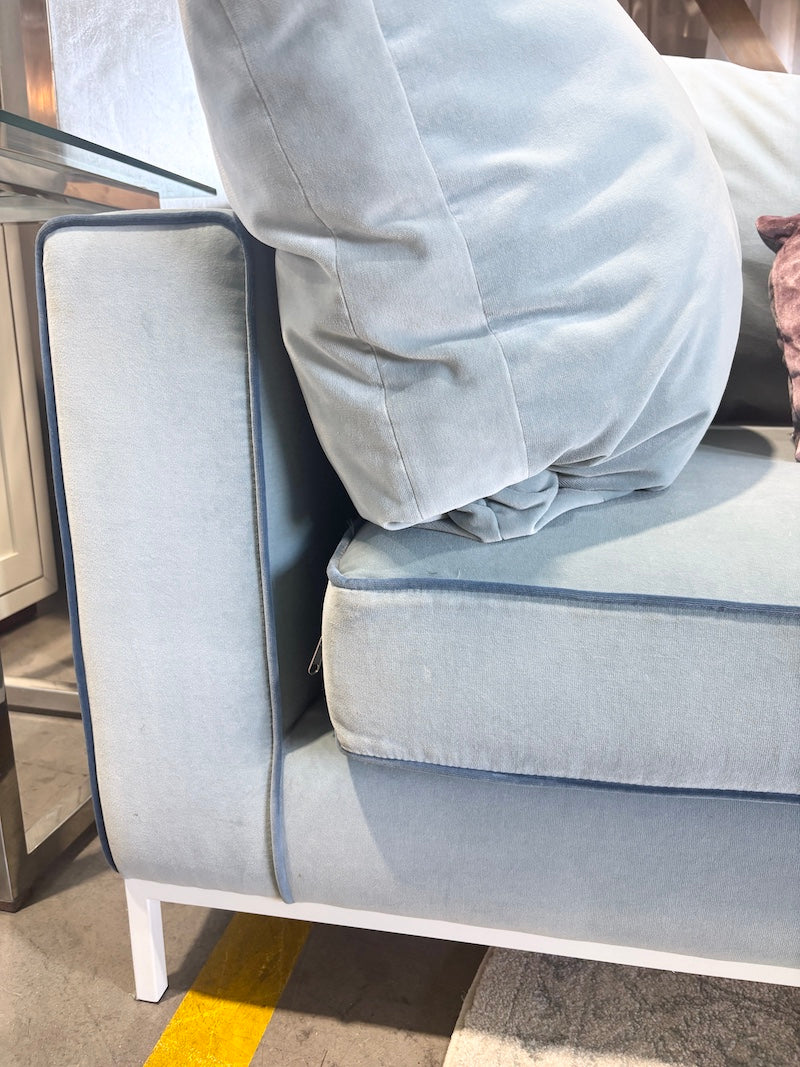 Chaise Lounge