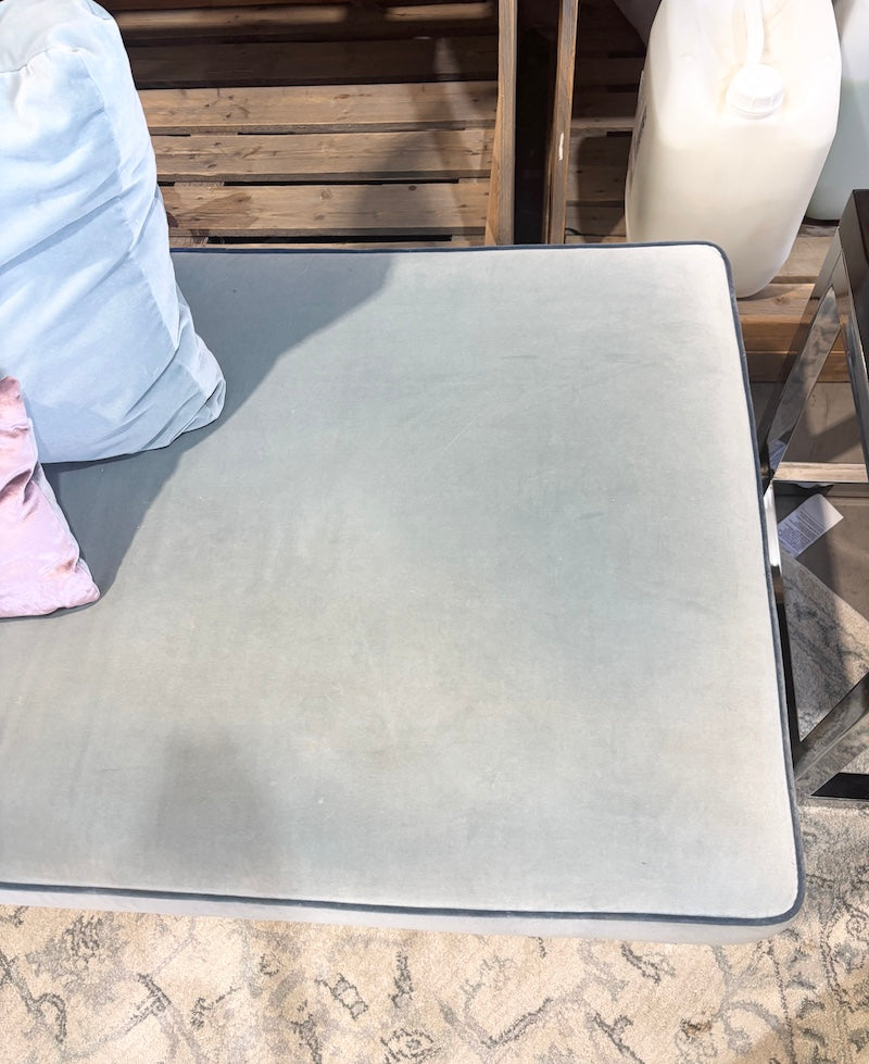 Chaise Lounge