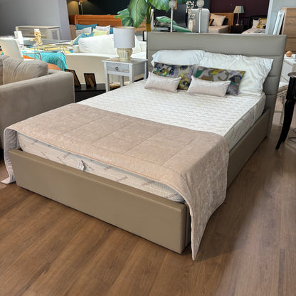 Double Bed