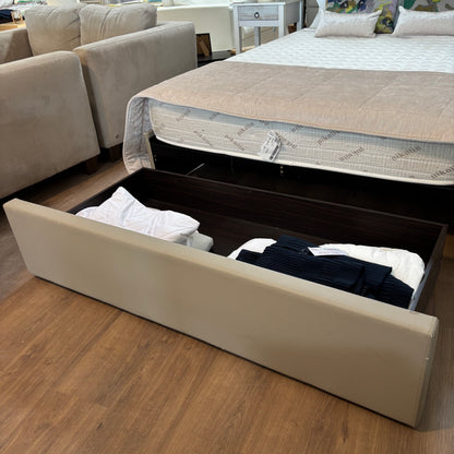 Double Bed