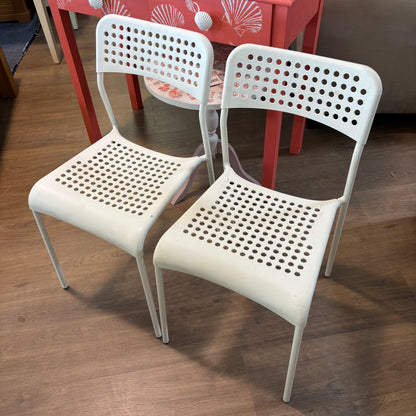 Chairs x2
