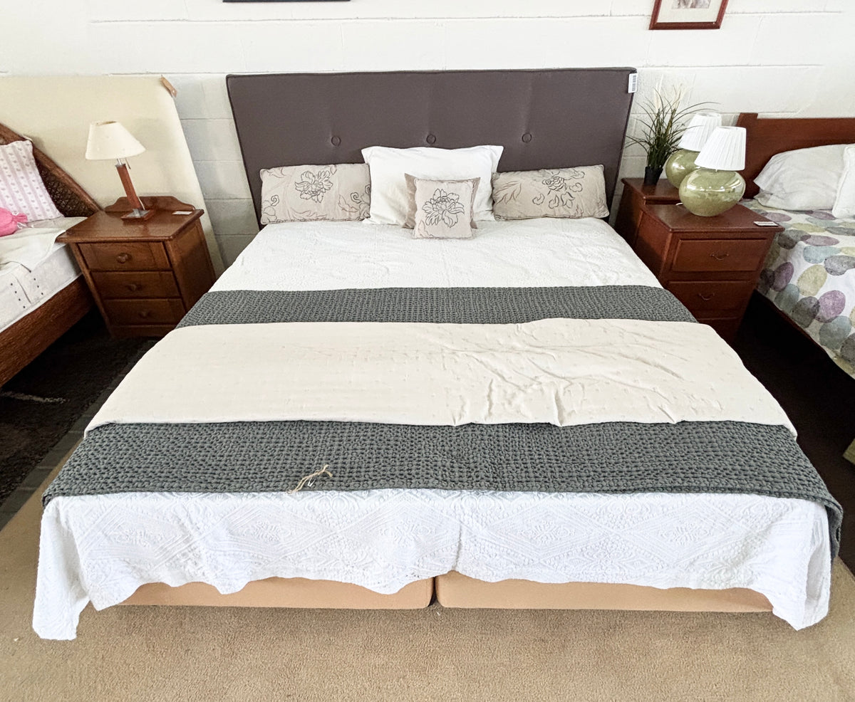 Double Bed