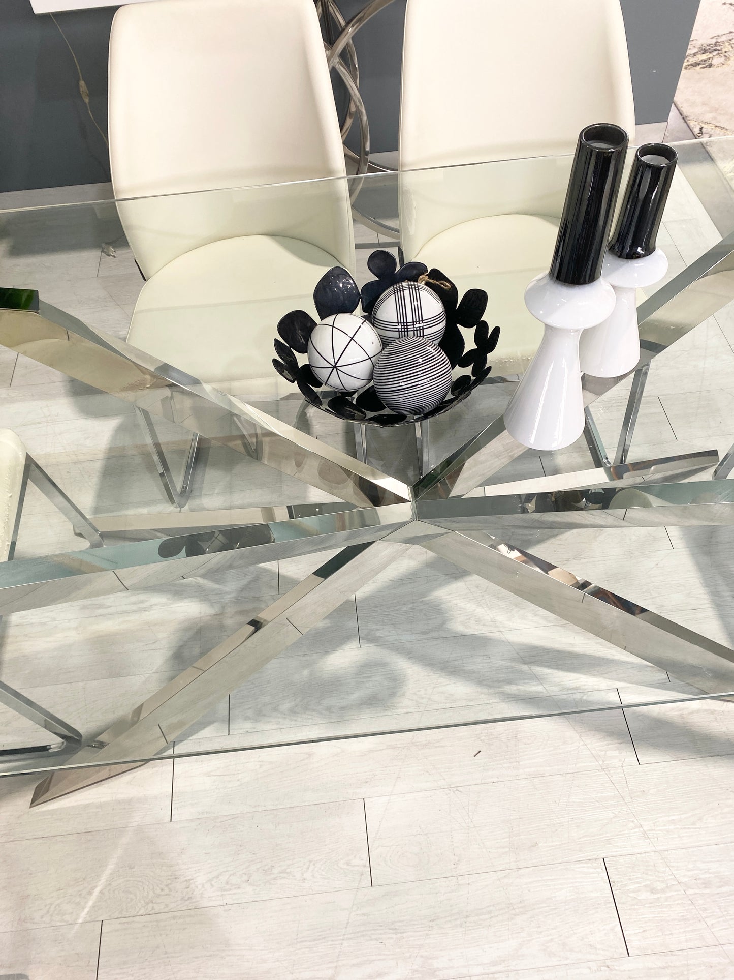 Mesa com cadeiras