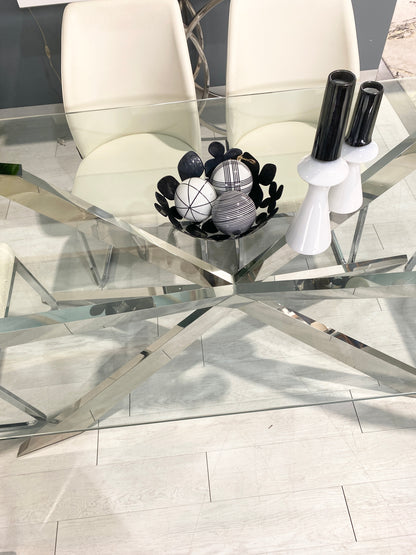 Mesa com cadeiras