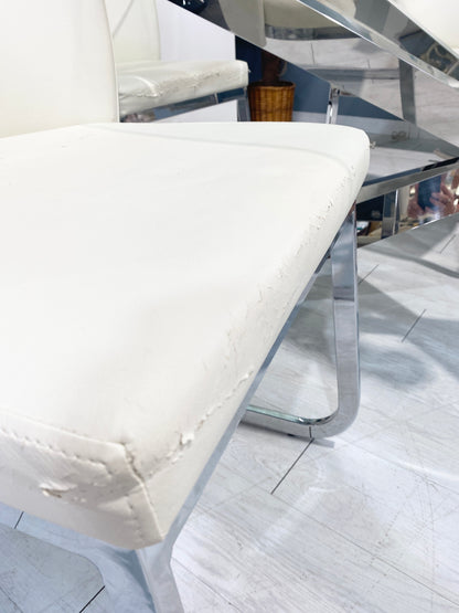Mesa com cadeiras
